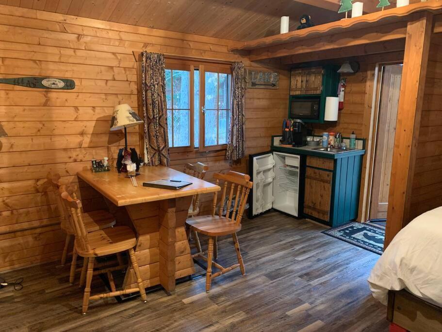 Honeybear Hideaway Cabin Hayward Exterior foto
